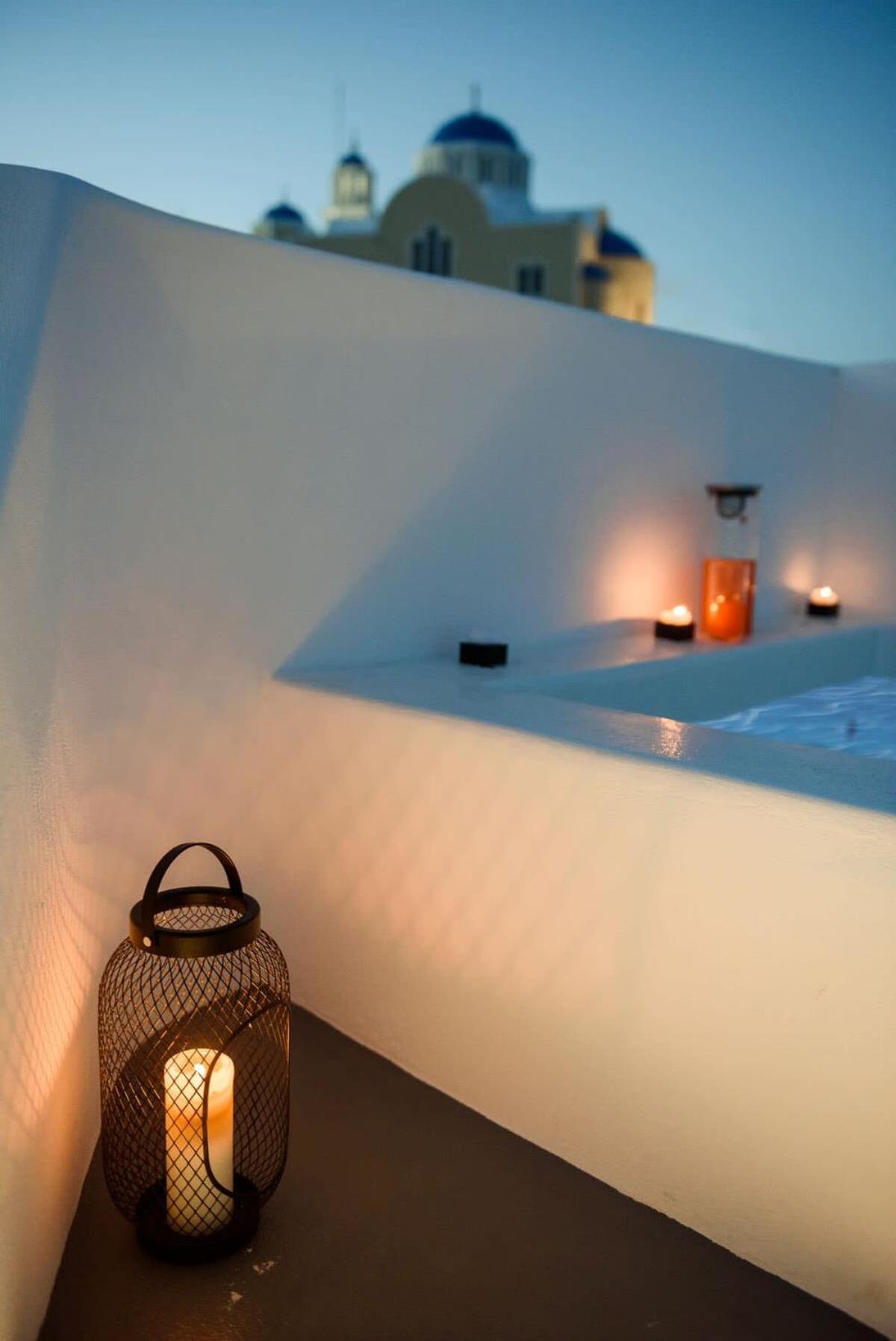 Apartament Santorini Traditional Apt With Private Hot Tub Fira  Zewnętrze zdjęcie