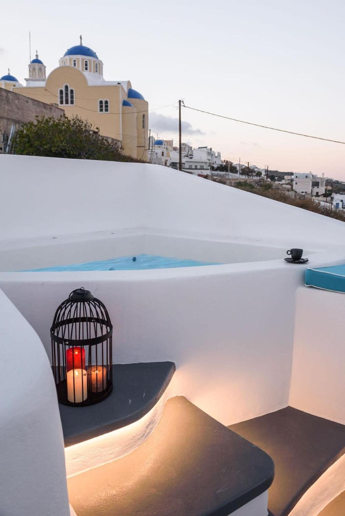 Apartament Santorini Traditional Apt With Private Hot Tub Fira  Zewnętrze zdjęcie
